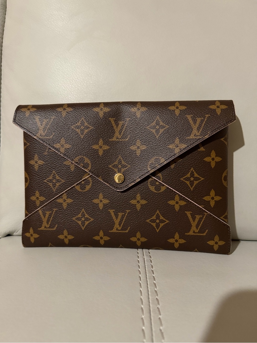 Louis Vuitton Monogram Envelope Pouch - Brown/Gold